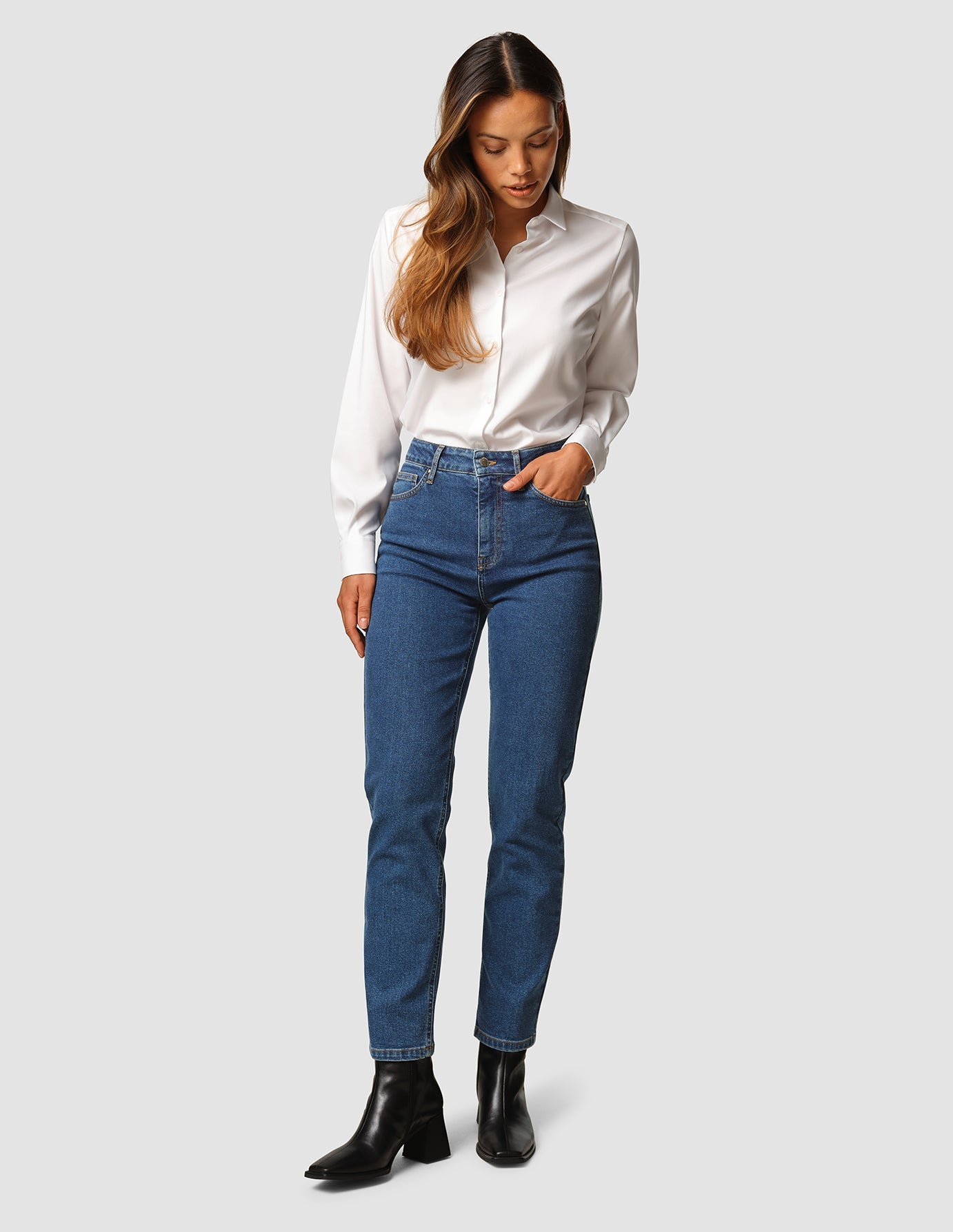 Jeans Tapered Medium Blue